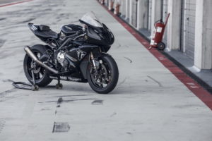 Triumph Daytona 795