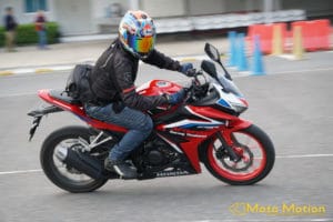 CBR150R 